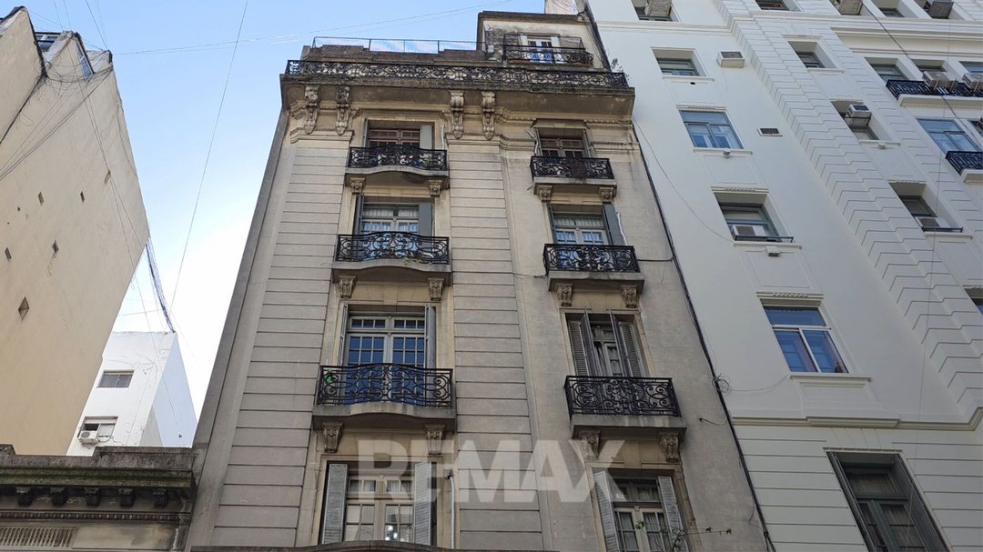 VENTA DEPARTAMENTO 5 AMB ELEGANTE PISO BALCON LUZ