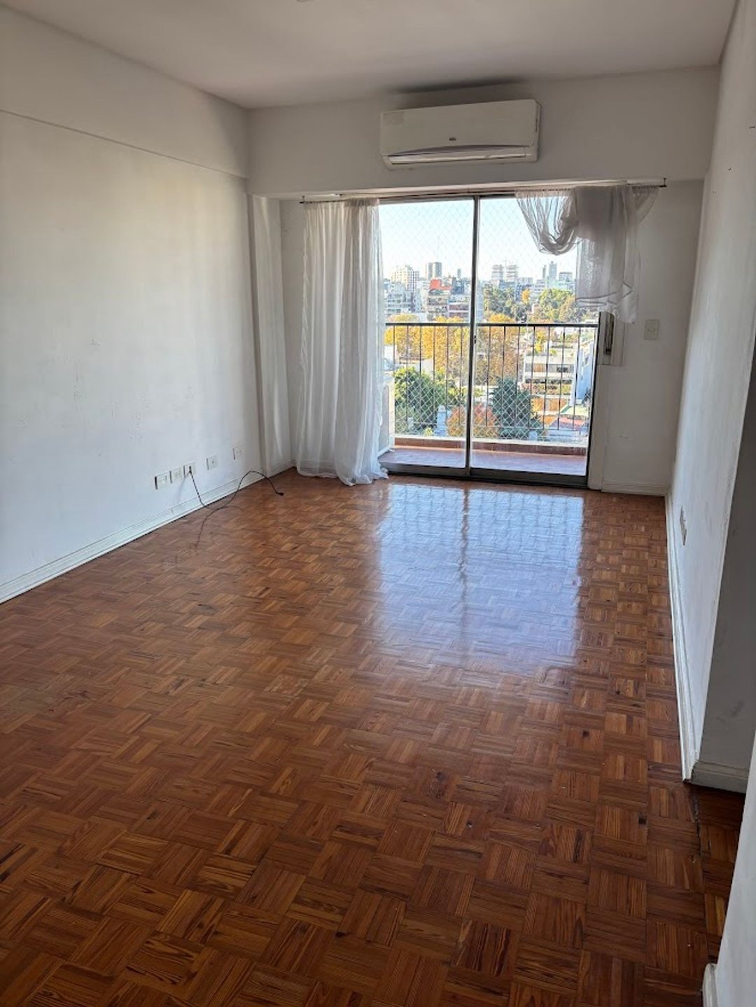 VENTA 3 AMB CON COCHERA FIJA RECICLADO