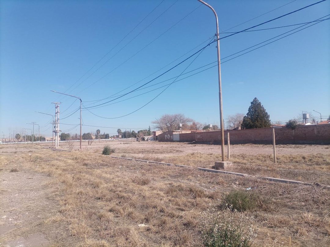 VENTA LOTE EN MAIPU