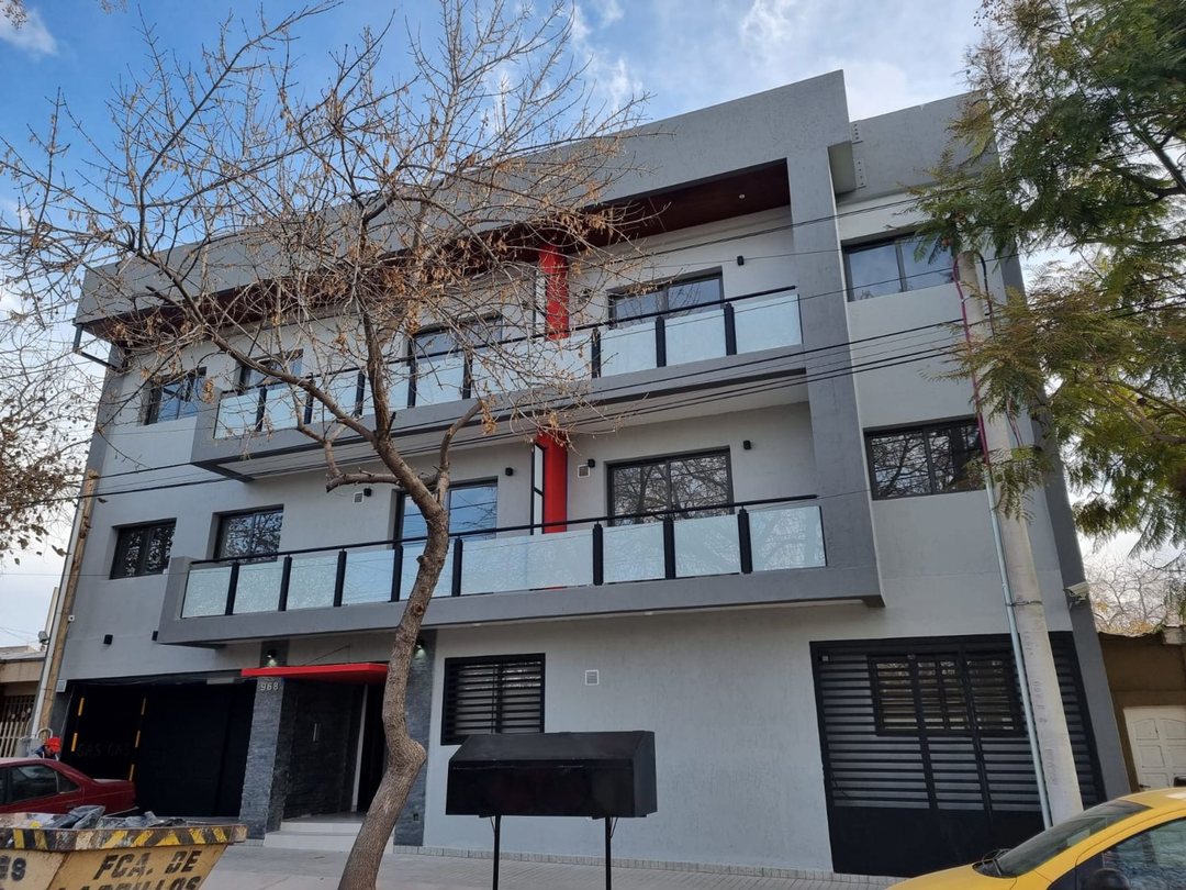 VENTA DEPTO 2 DORM COCHERA GODOY CRUZ