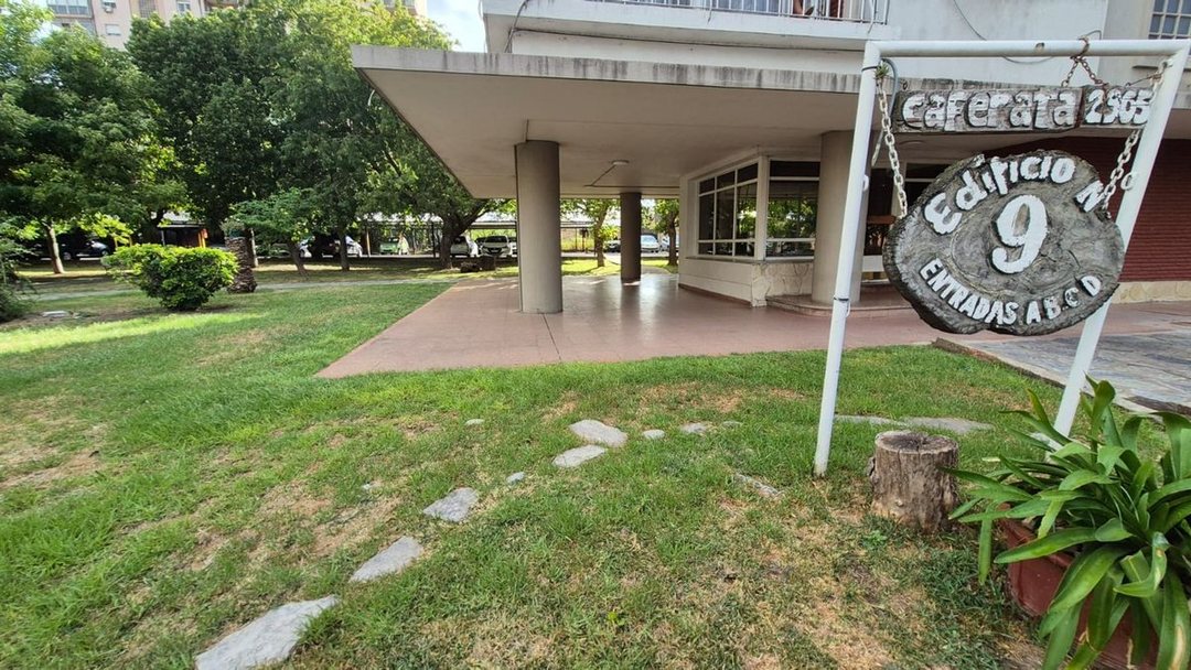 VENTA DEPTO 4 AMBIENTES VILLA CELINA CON COCHERA