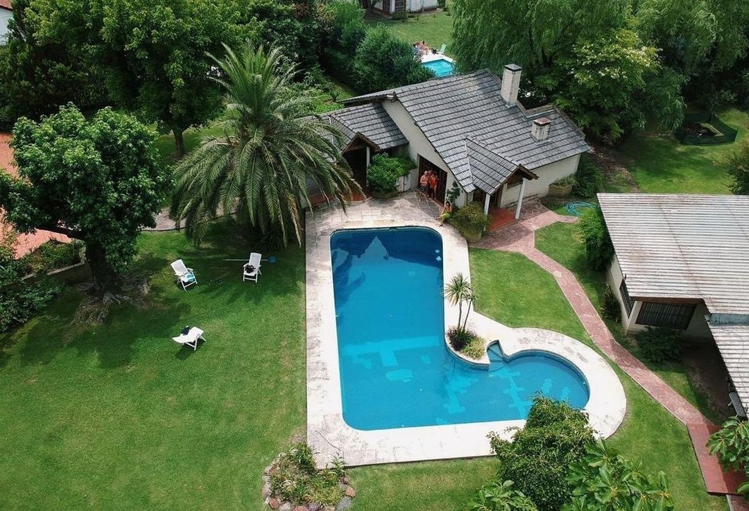 Casa exclusiva en Tigre sobre 4 lotes de 2.526 m²