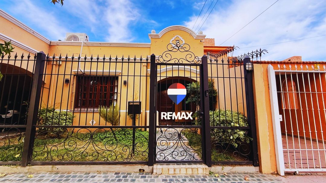 VENTA CASA TRES CERRITOS 4 DORMITORIOS EN SUITE