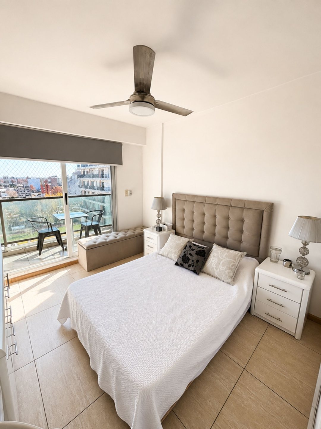 VENTA MONOAMBIENTE BALCON FRENTE ZONA LOURDES
