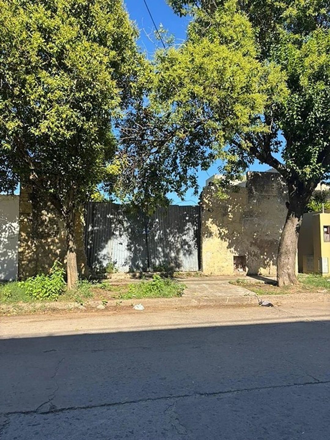 Se vende terreno - zona centrica - santo tome