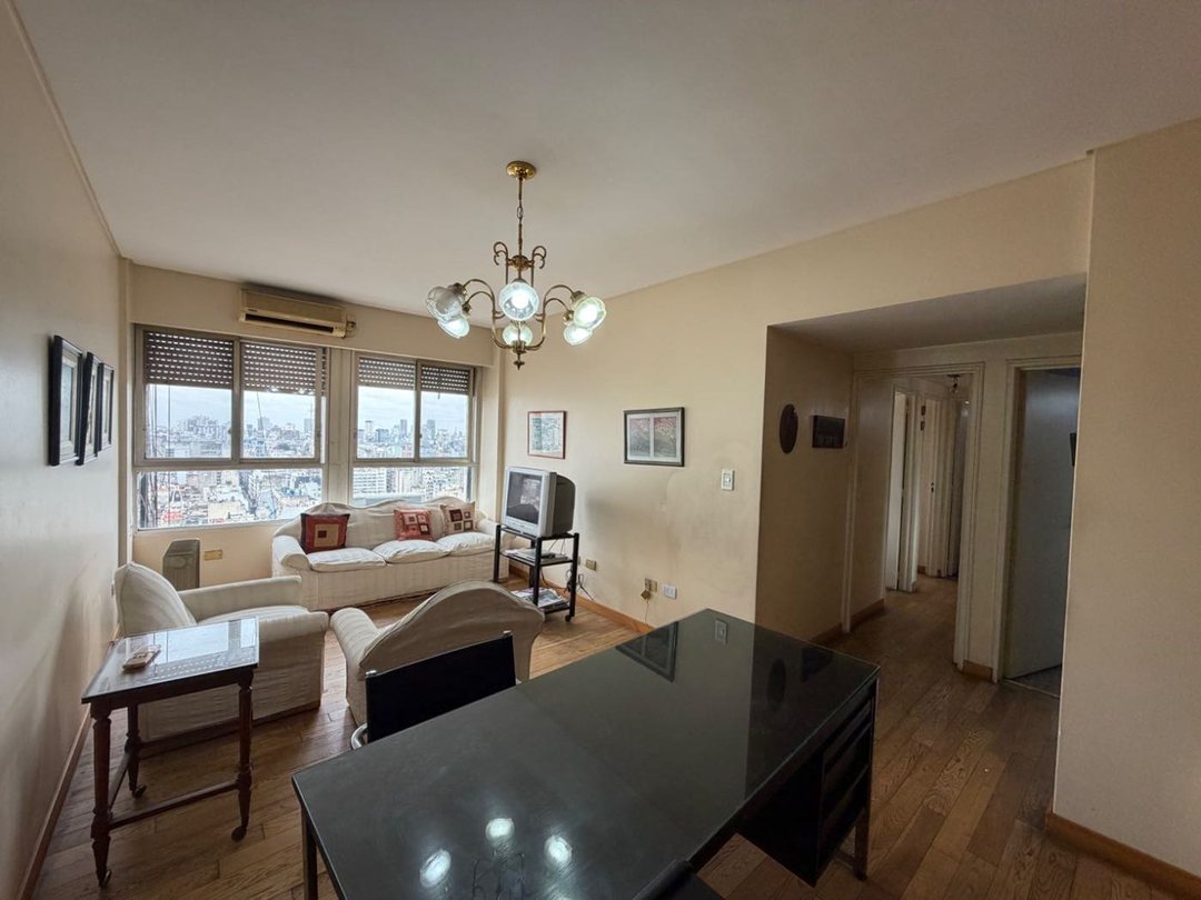 Venta Depto 3 ambientes piso 23, Monserrat