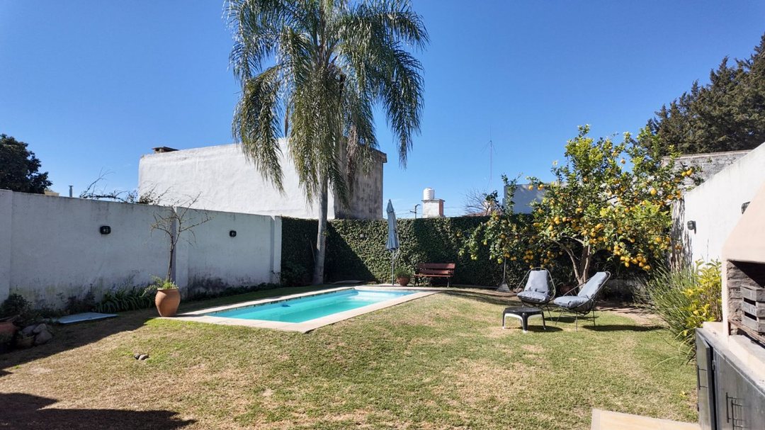 VENTA DE CASA 3 DORMITORIOS EN VILLA MARTA