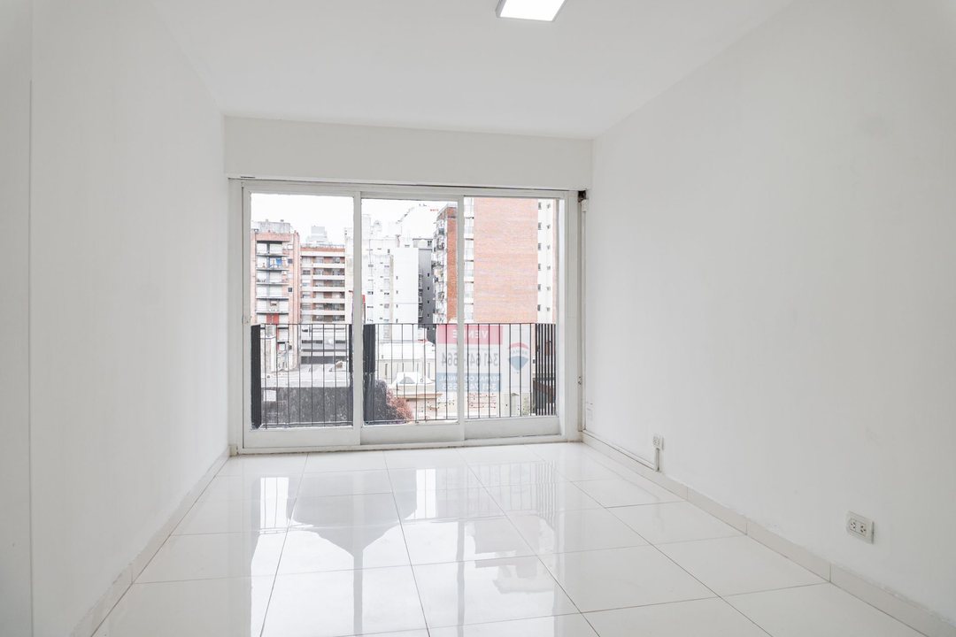 DEPARTAMENTO EN VENTA 3 DORMITORIOS RECICLADO