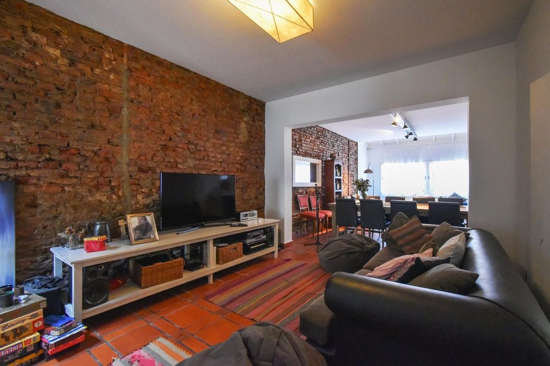 Venta casa con quincho y pileta La Lucila
