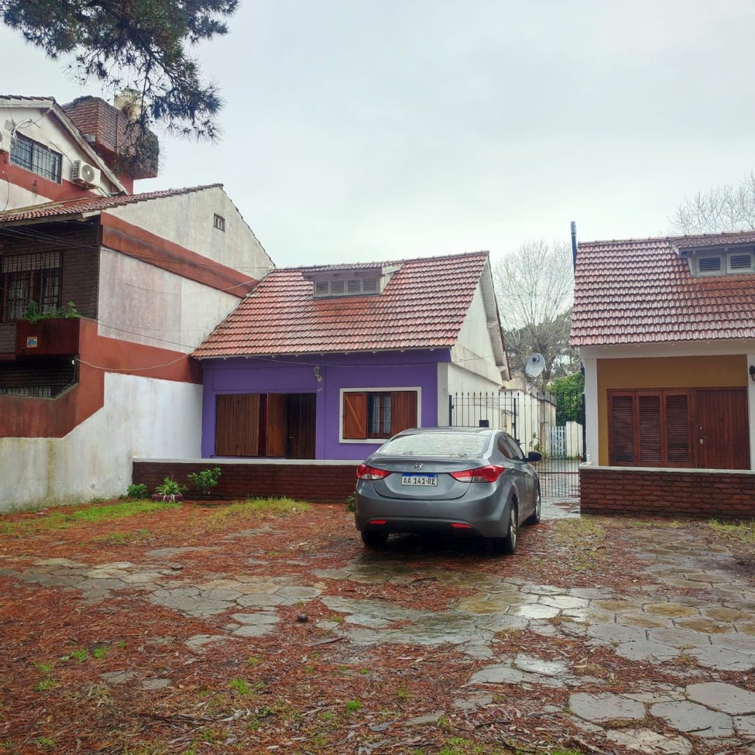 Venta duplex al frente cochera parrilla