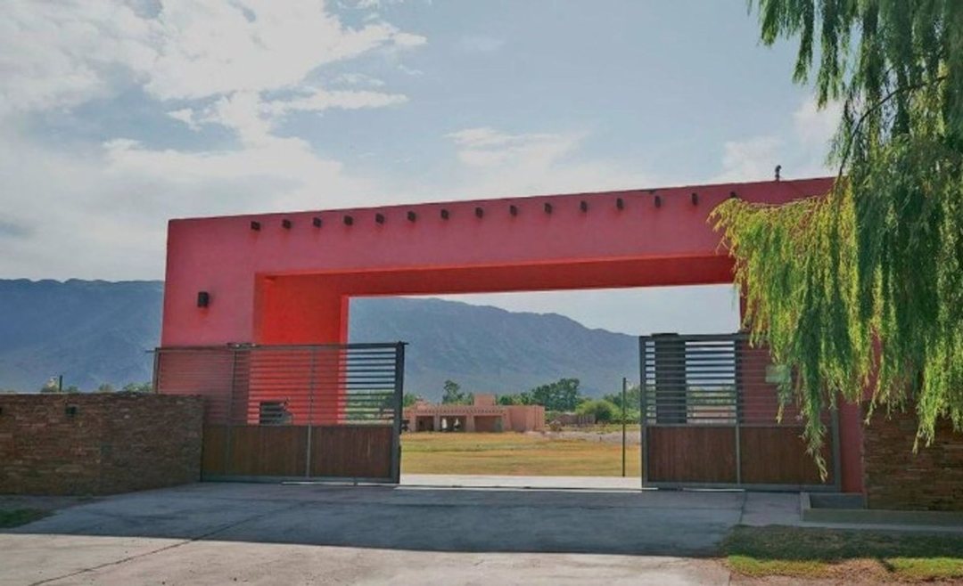 VENTA TERRENO 1100 M2 LOS SAUCES ZONDA