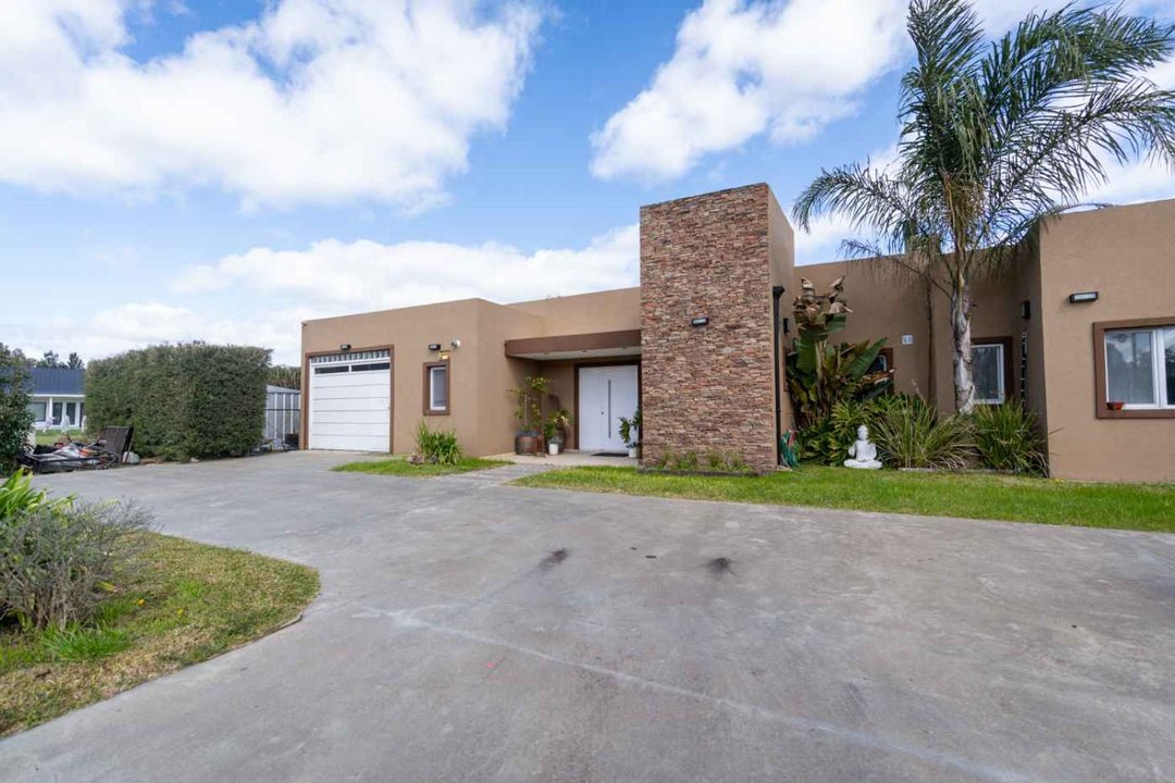 Casa en Venta en Area60, La Victoria