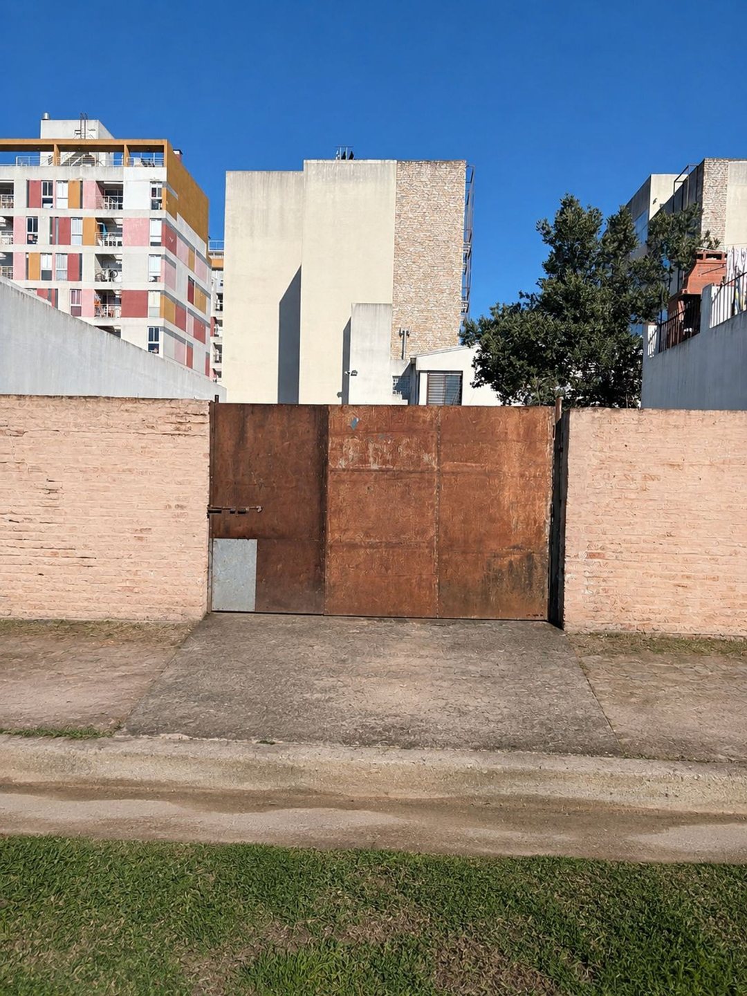 VENTA LOTE ESCOBAR EXCELENTE UBICACION