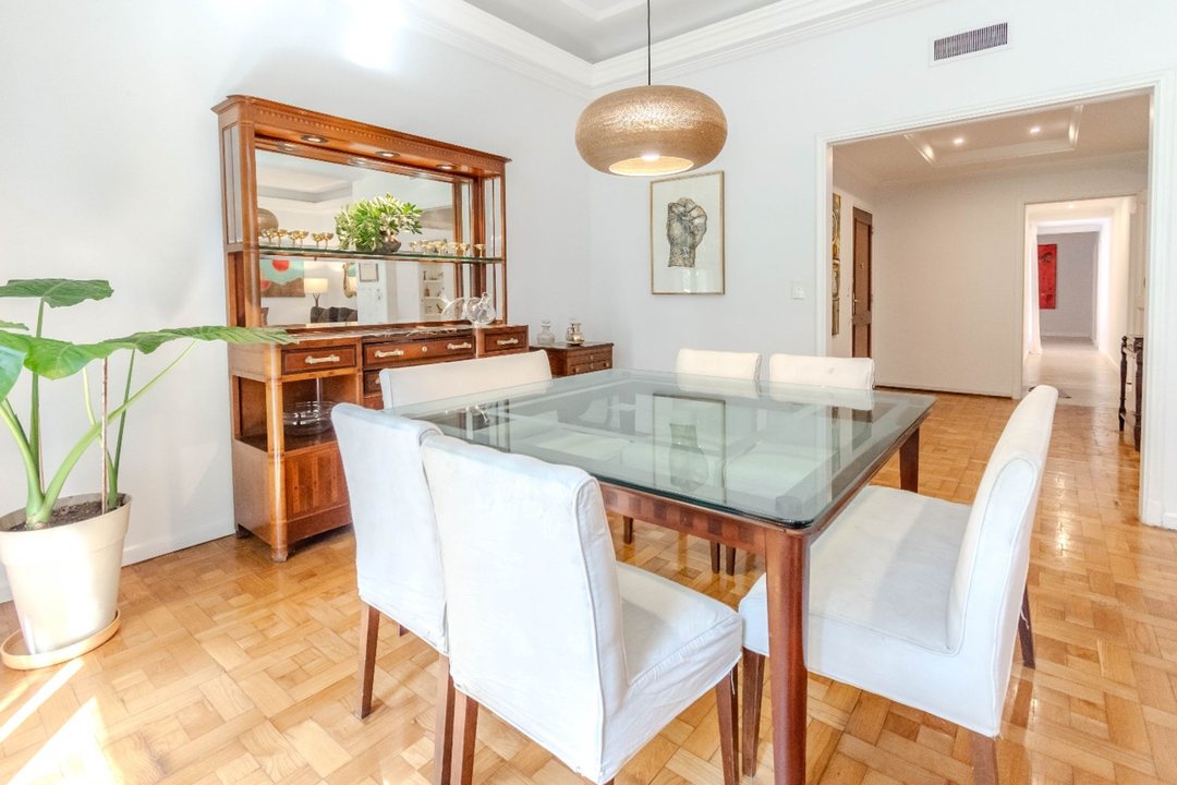 Departamento piso 5 amb venta Recoleta con patio