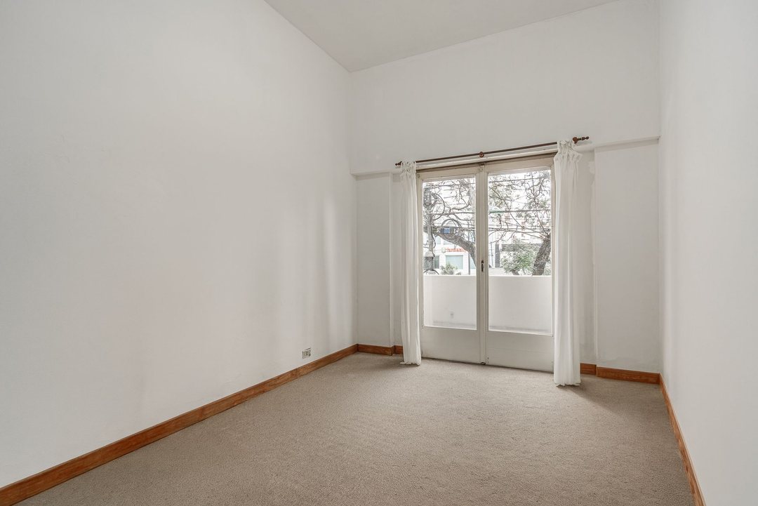 VENTA DEPTO. 2 AMB + ESCRITORIO  CON BALCÓN NUÑEZ