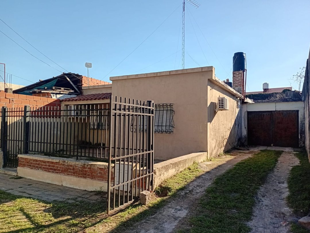 Casa 2 dormitorios a refaccionar, Paraná