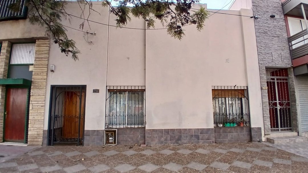 Propiedad a reciclar en el centro de Gral. Alvear
