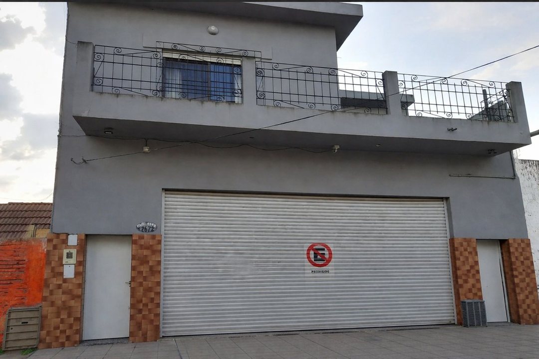 LOCAL EN VENTA CON VIVIENDA