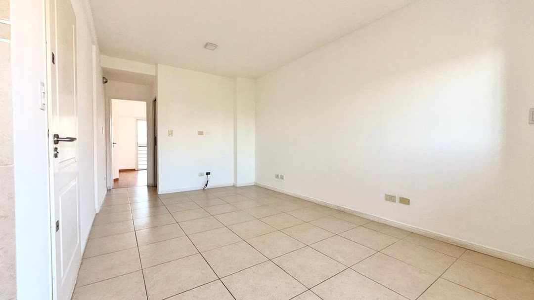 DEPARTAMENTO 2 AMB C/COCHERA -ALQUILER -LANUS ESTE