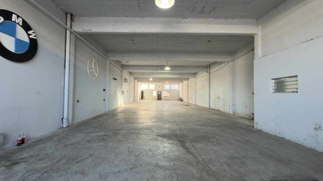 ALQUILER GALPON C/VIVIENDA/OFICINAS. EN SAN MARTIN