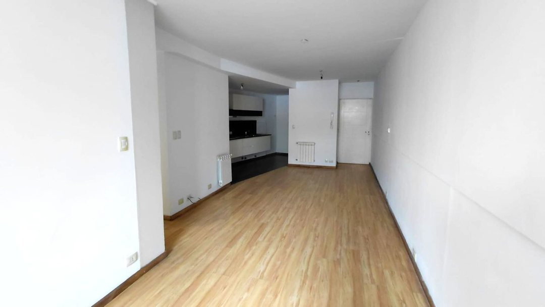 VENTA DEPARTAMENTO 2 DORMITORIOS C/ COCHERA-CENTRO