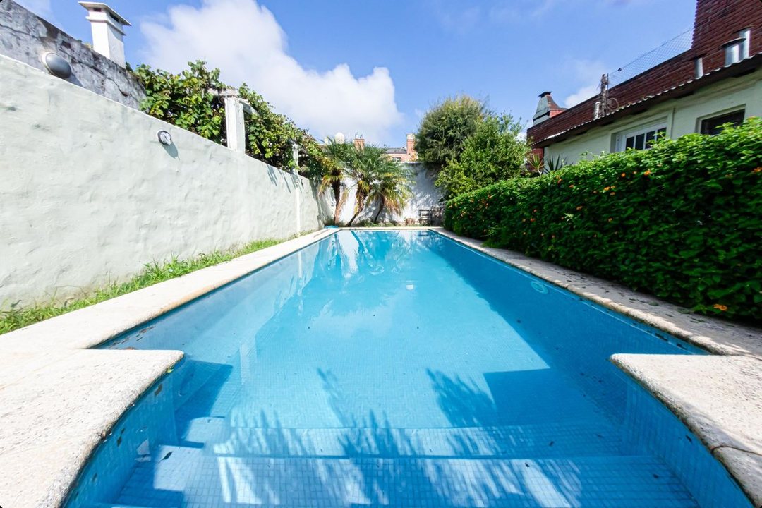 Casa en venta Saavedra Jardín -pileta - parrilla
