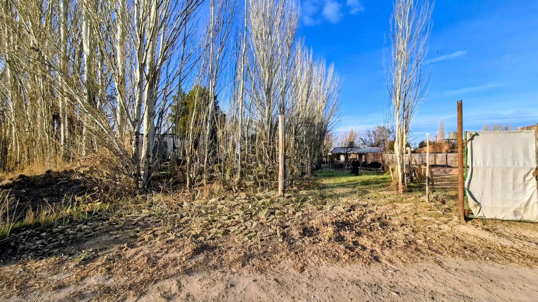 TERRENO EN VENTA B° KNUDSEN, PLOTTIER