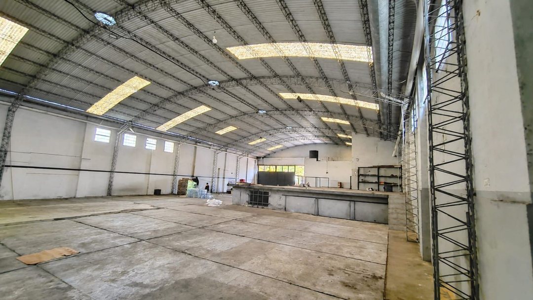 GALPON EN VENTA CON OFICINAS - V.G.G. FINANCIACIÓN