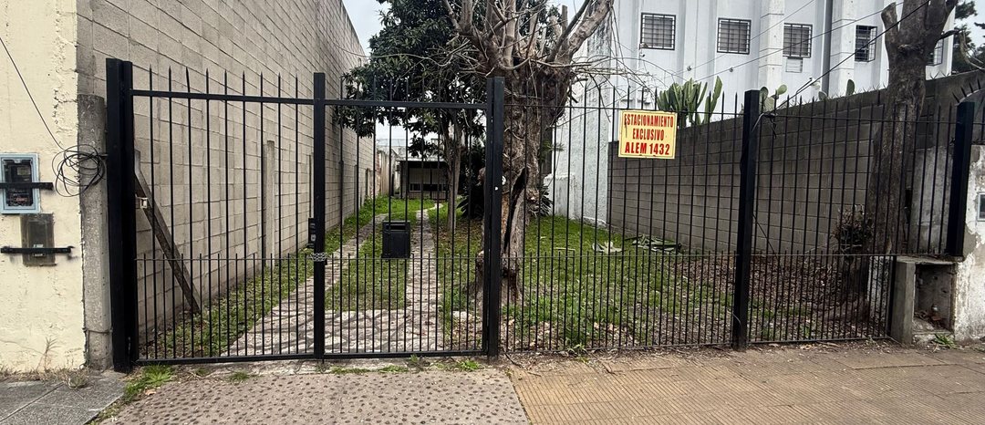 VENTA CASA 3 AMBIENTES, CASTELAR, LOTE PARA GALPON