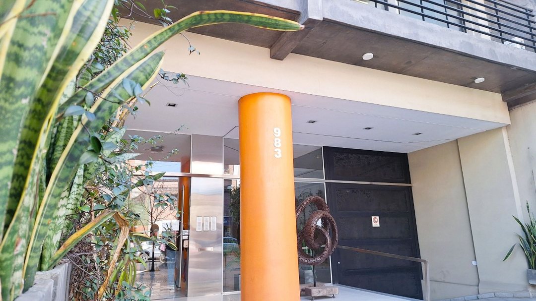 VENTA DPTO 1 DORM PLANTA BAJA BARRIO SUR
