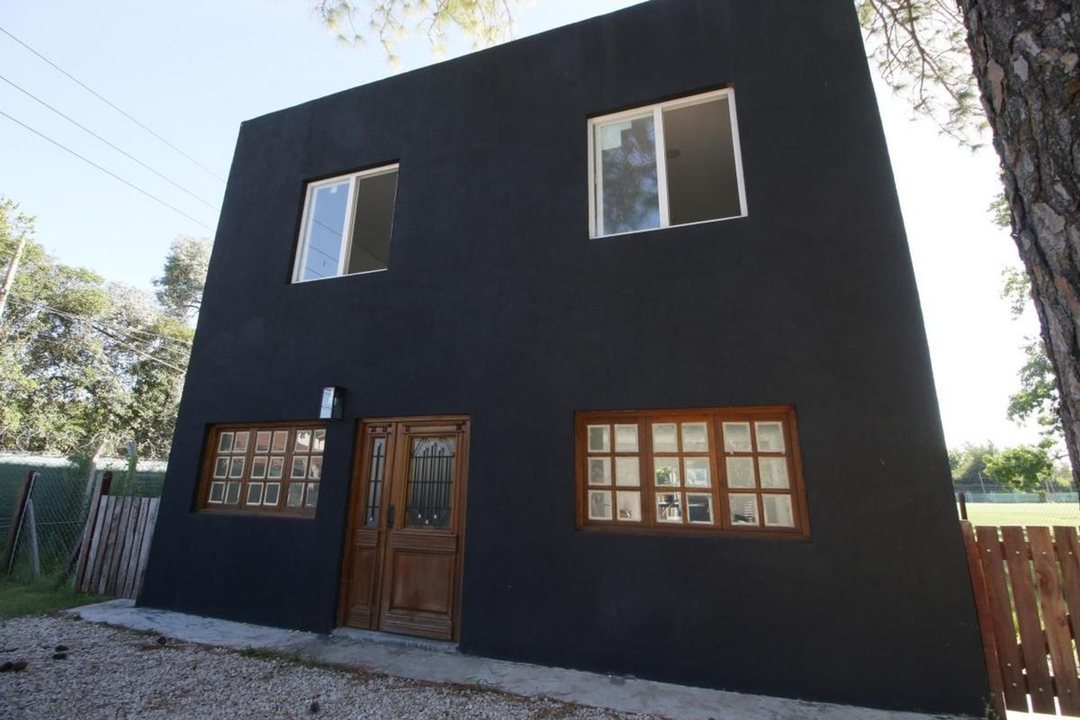 CASA 4 AMBIETES EN VENTA-LAS BRISAS COUNTRY -PILAR