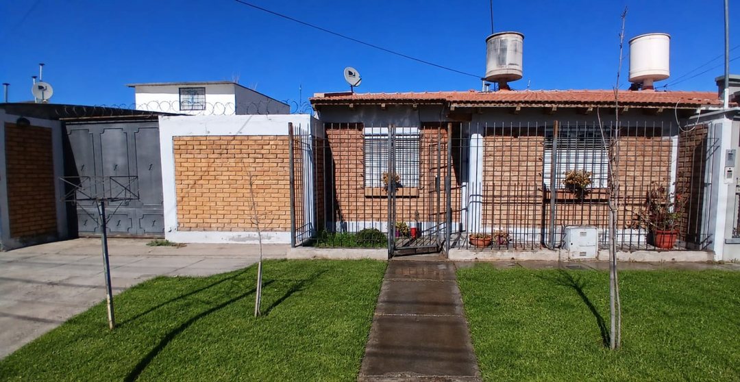 CASA A LA VENTA EN TUNUYAN.