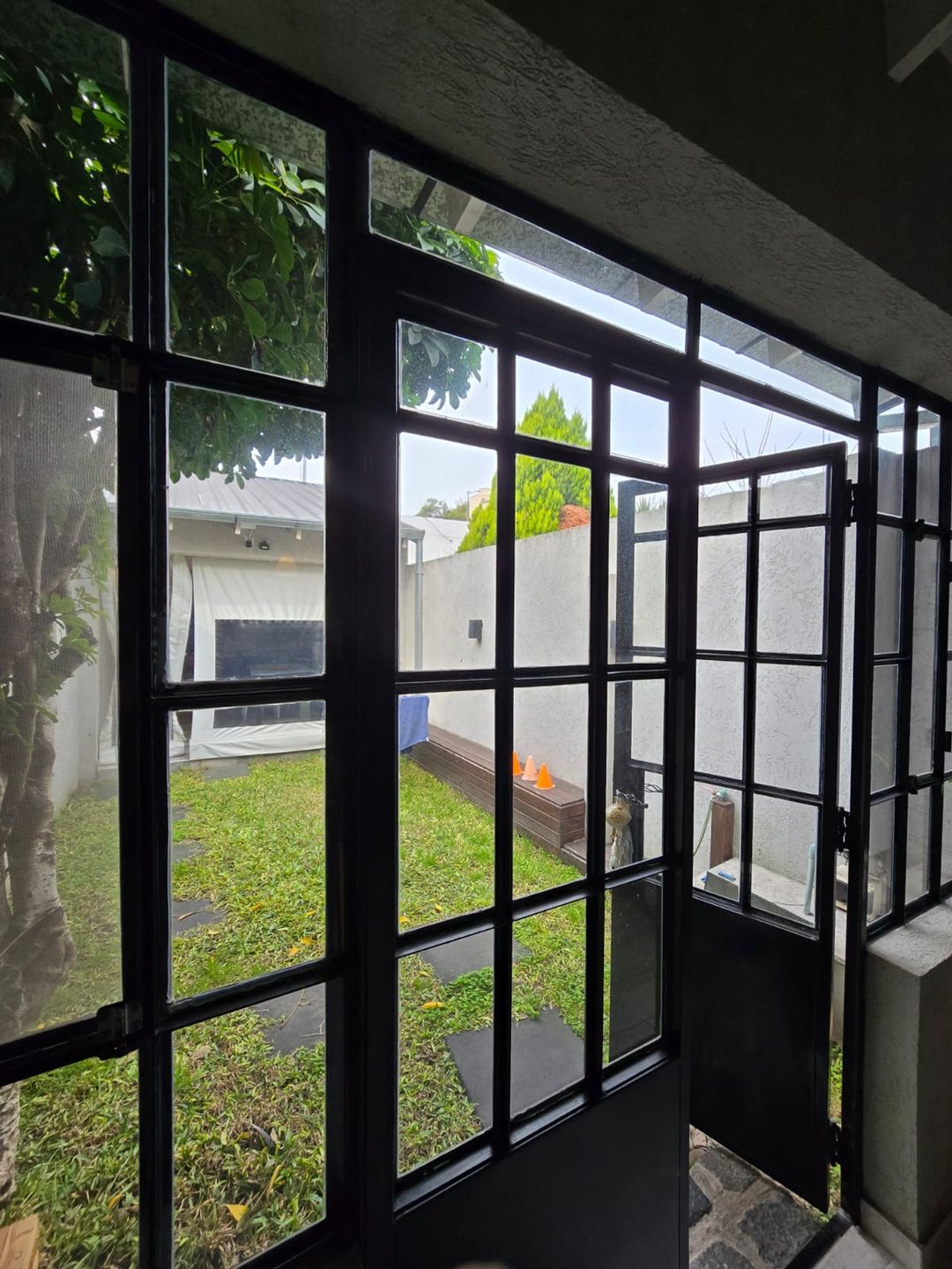 VENTA DUPLEX 3 AMBIENTES BANFIELD ESTE COCHERA