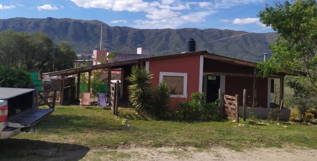VENTA CASA 2 DORMITORIOS BIALET MASSE APTO CREDITO