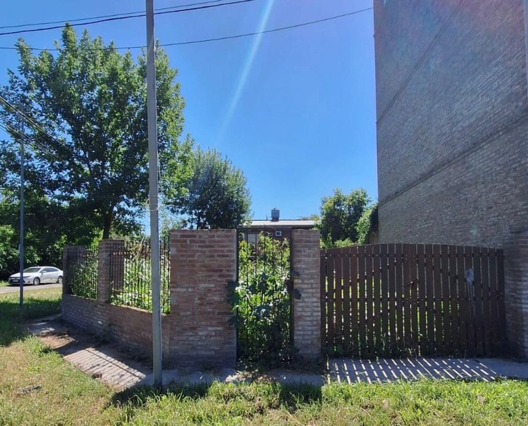 VENTA TERRENO AV COSTANERA BAIGORRIA