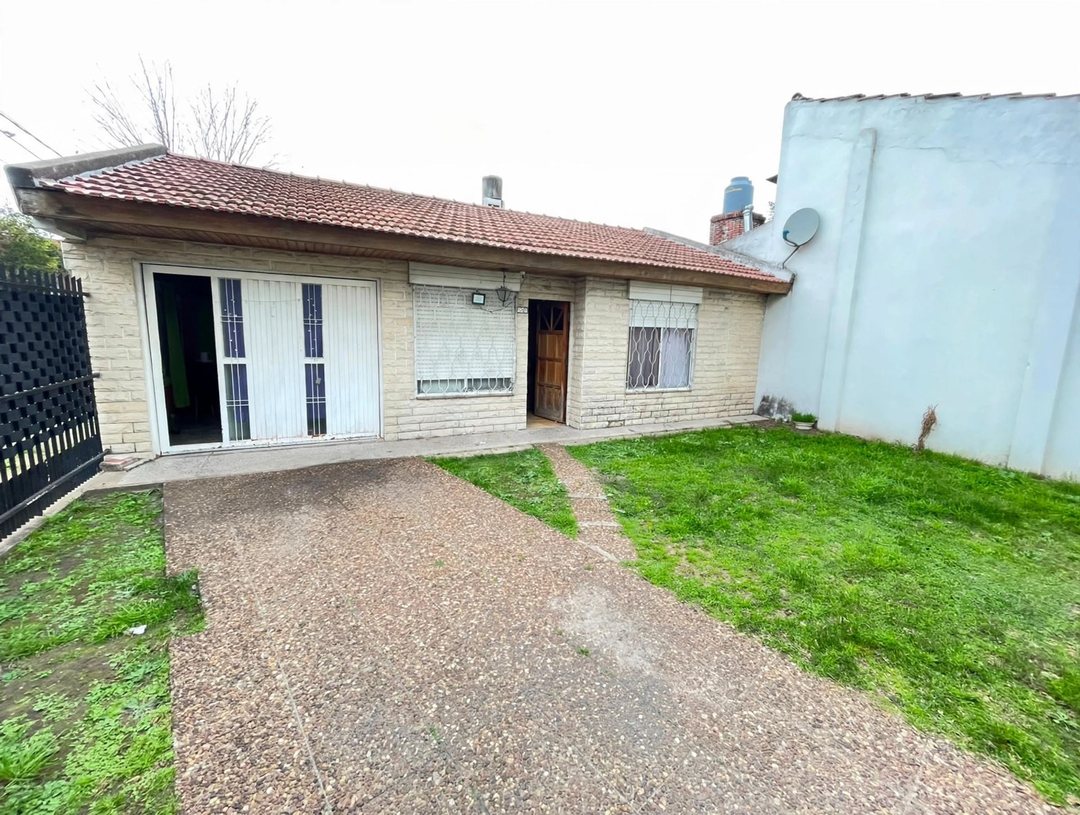 Casa Esquina Lote Propio 5 Amb c/Jardin S.Martin