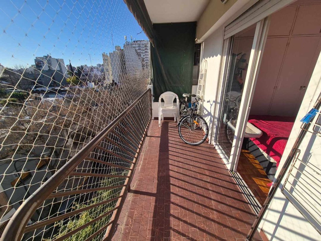 VENTA DPTO 3 AMB FRENTE 2 BALCONES COLEGIALES