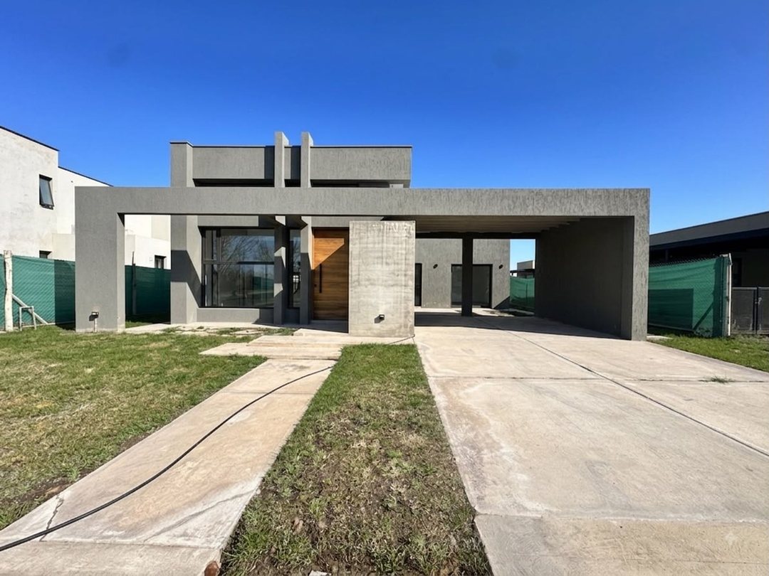 VENTA CASA BARRIO LAR DE VIEYTES III - LUJAN