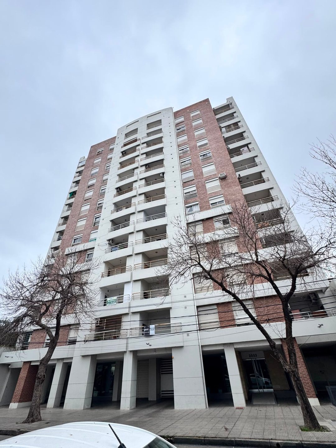 VENTA departamento 2 dorm con balcón