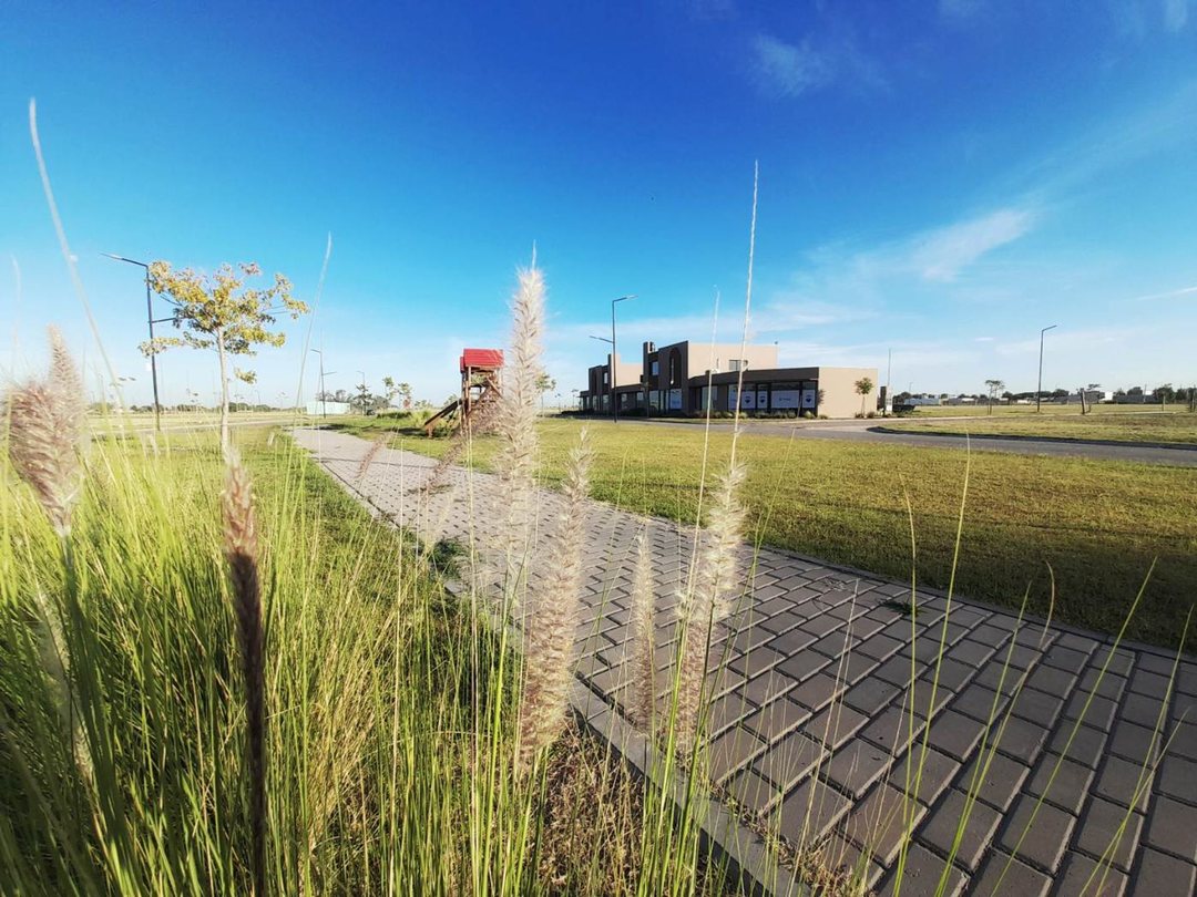 Venta lote 295 mt2 en el corazón de Ricardone