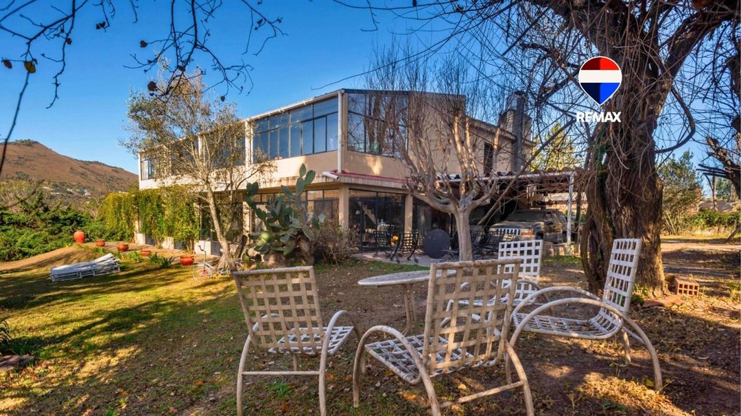 CASA EN VENTA O PERMUTA VAQUEROS 7 DORMITORIOS