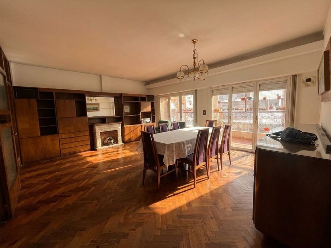 VENTA PISO EXCLUSIVO 3 DORMITORIOS BALCON AL NORTE