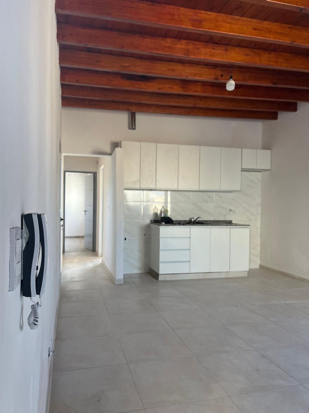 Se vende dpto en Las Heras