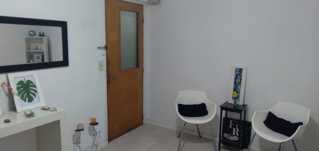 VENTA OFICINA ZONA TRIBUNALES --IDEAL INVERSION --