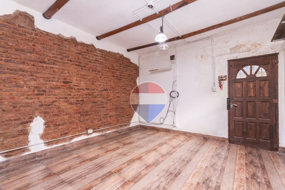 PH EN VENTA LANUS 3 HABITACIONES - OPORTUNIDAD