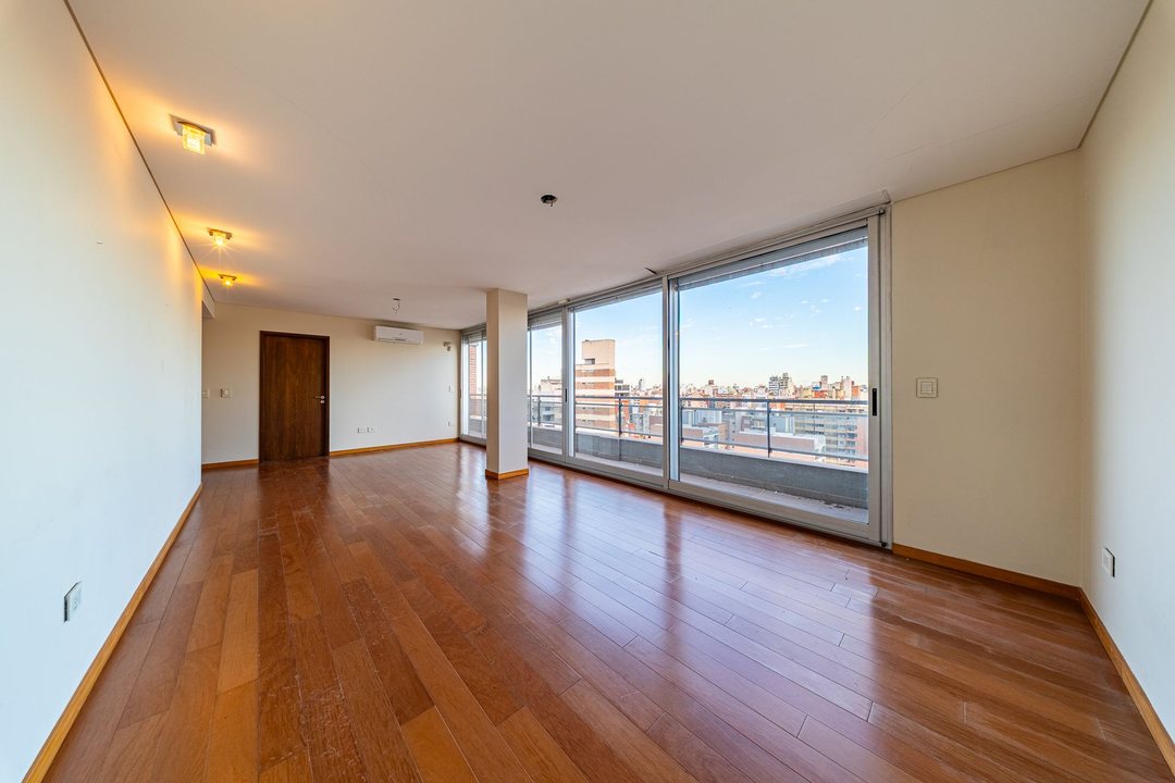 VENTA DEPTO DUPLEX 4 DORMITORIOS PREMMIUM CENTRO
