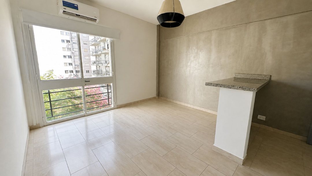 VENTA DEPARTAMENTO 2 AMBIENTES EN RECOLETA