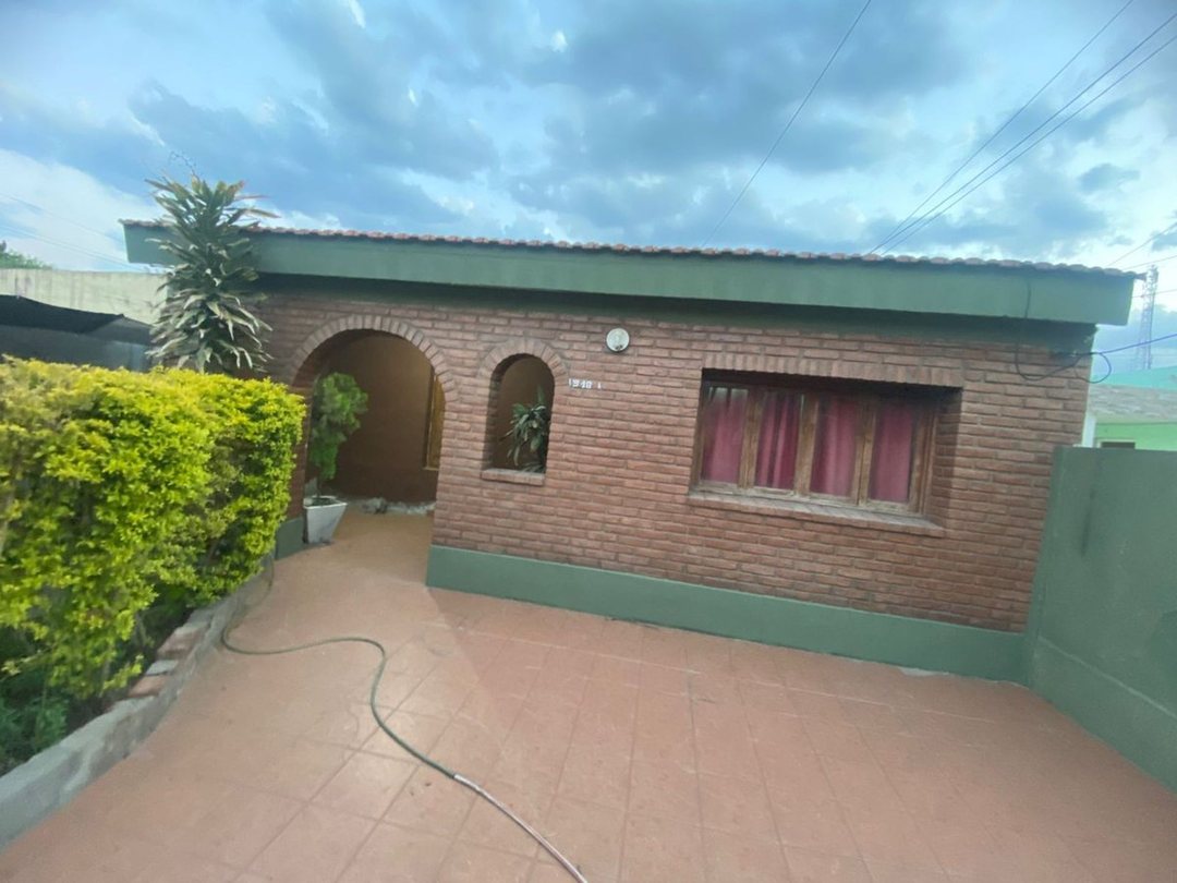 Venta de casa en Barrio Juramento
