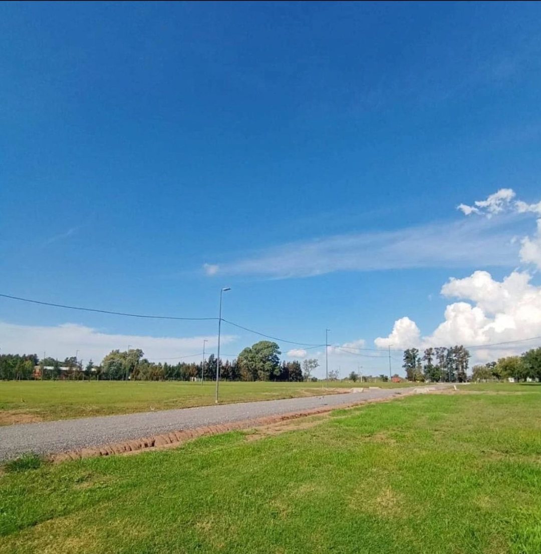 VENTA LOTE   BARRIO SEMICERRADO   PARQUE BONITO