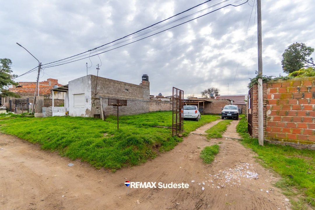 VENTA CASA 3 DORMITORIOS - VILLA MUÑIZ